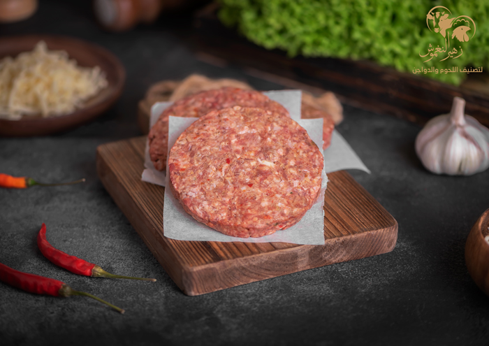 برجر لحم سبايسي بالجبن ....